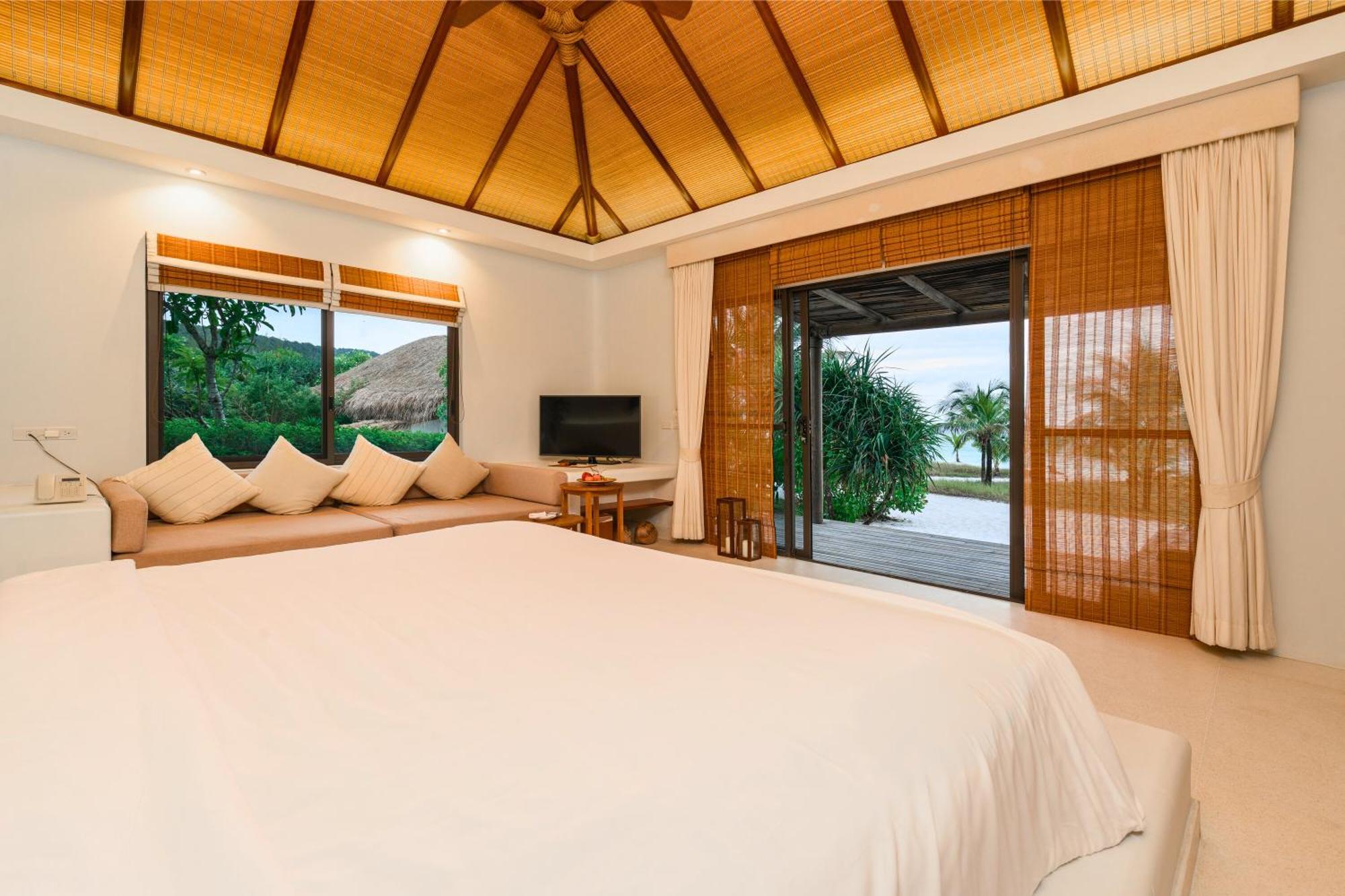 The Royal Sands Koh Rong Kaoh Touch Exterior photo
