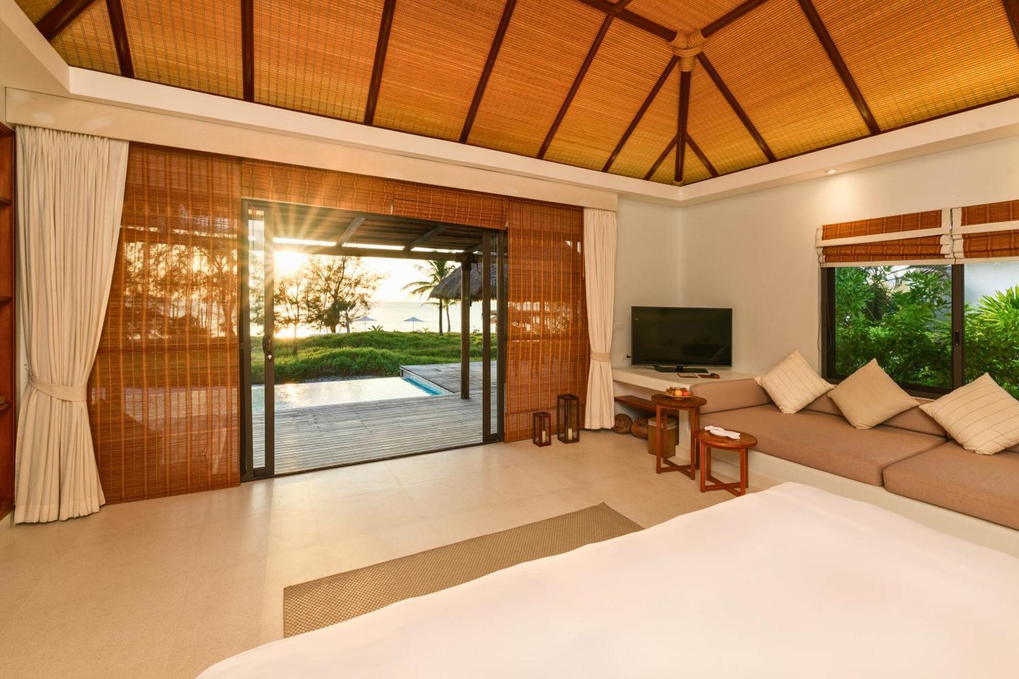 The Royal Sands Koh Rong Kaoh Touch Exterior photo