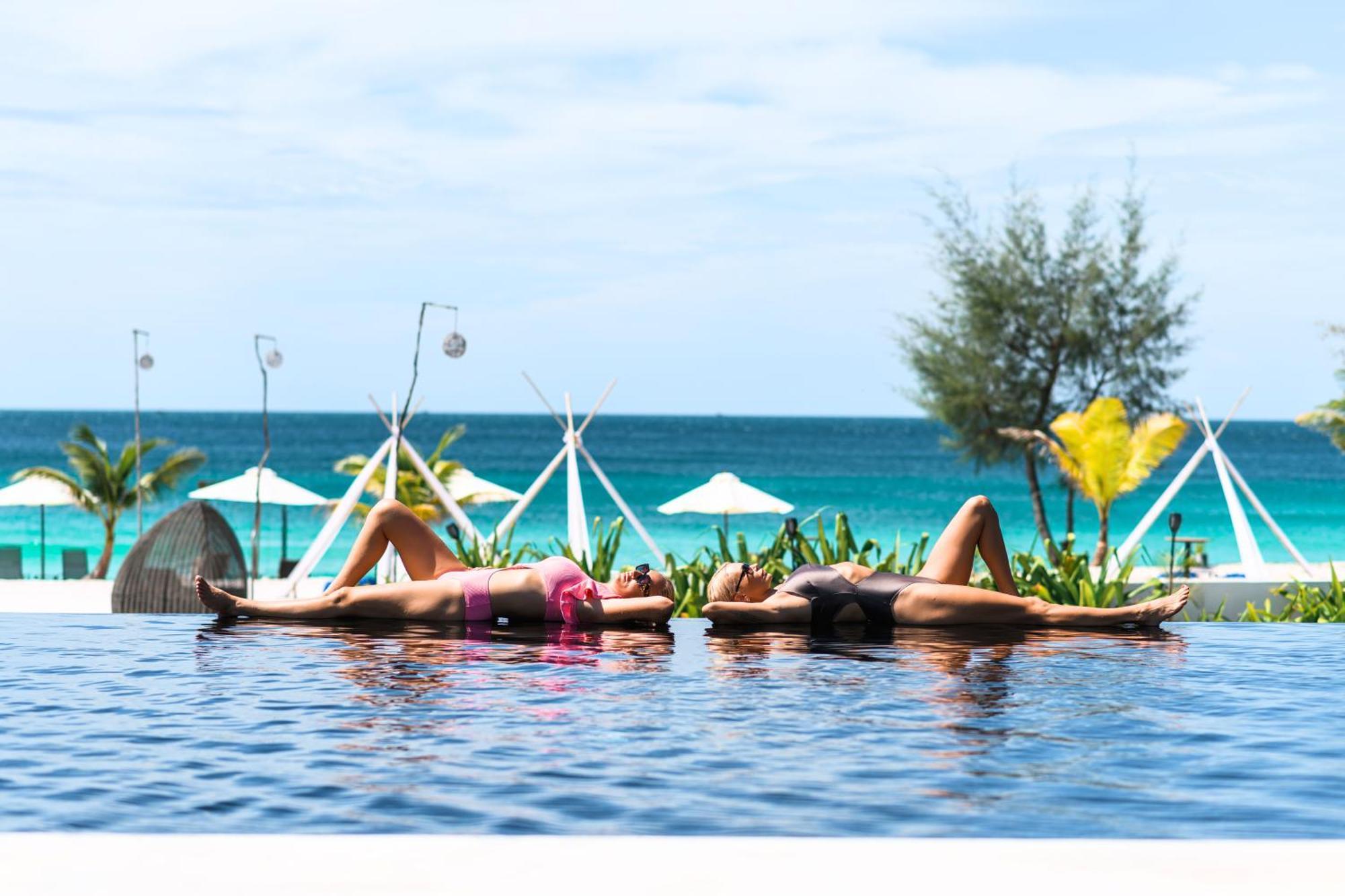 The Royal Sands Koh Rong Kaoh Touch Exterior photo