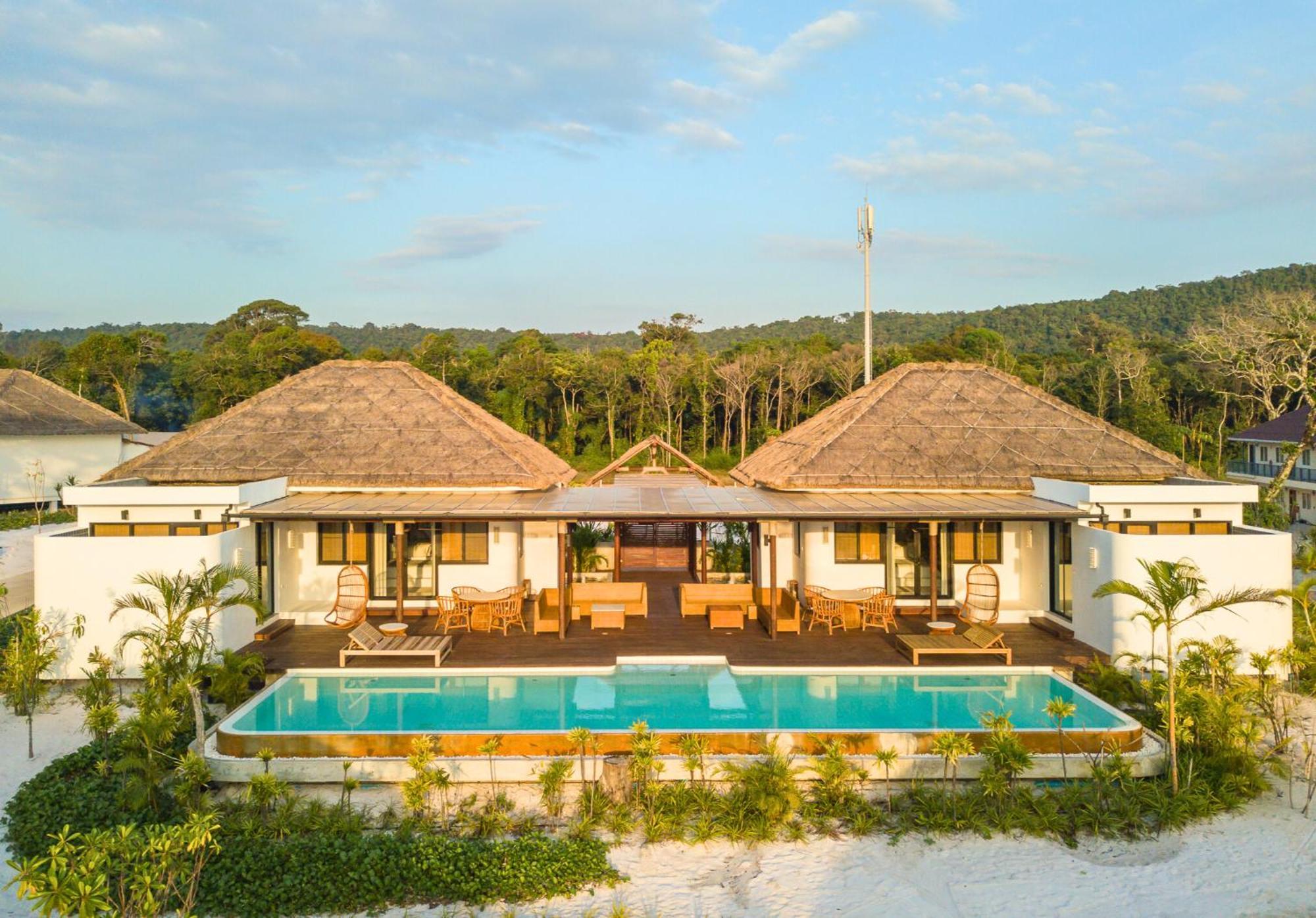 The Royal Sands Koh Rong Kaoh Touch Exterior photo