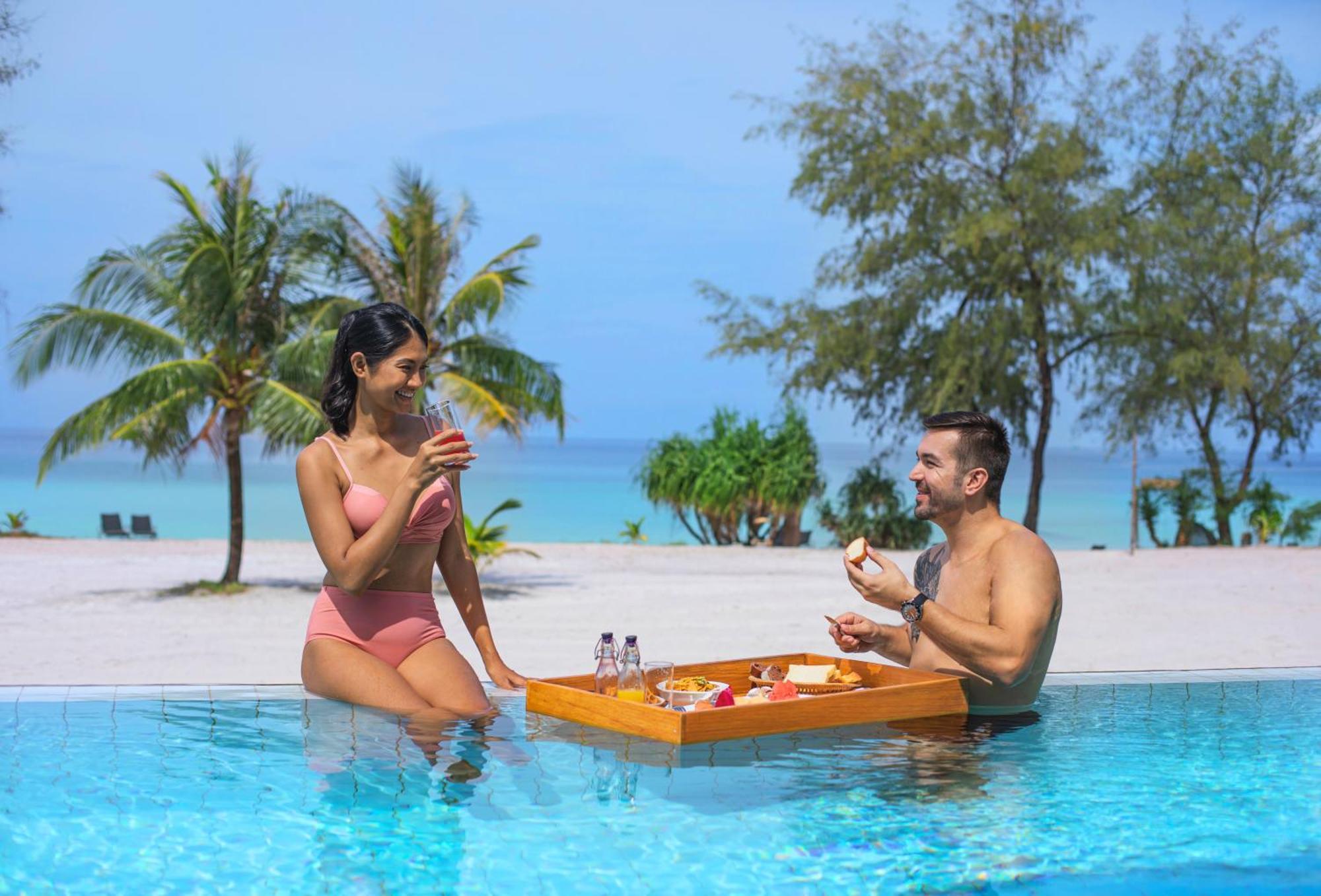 The Royal Sands Koh Rong Kaoh Touch Exterior photo